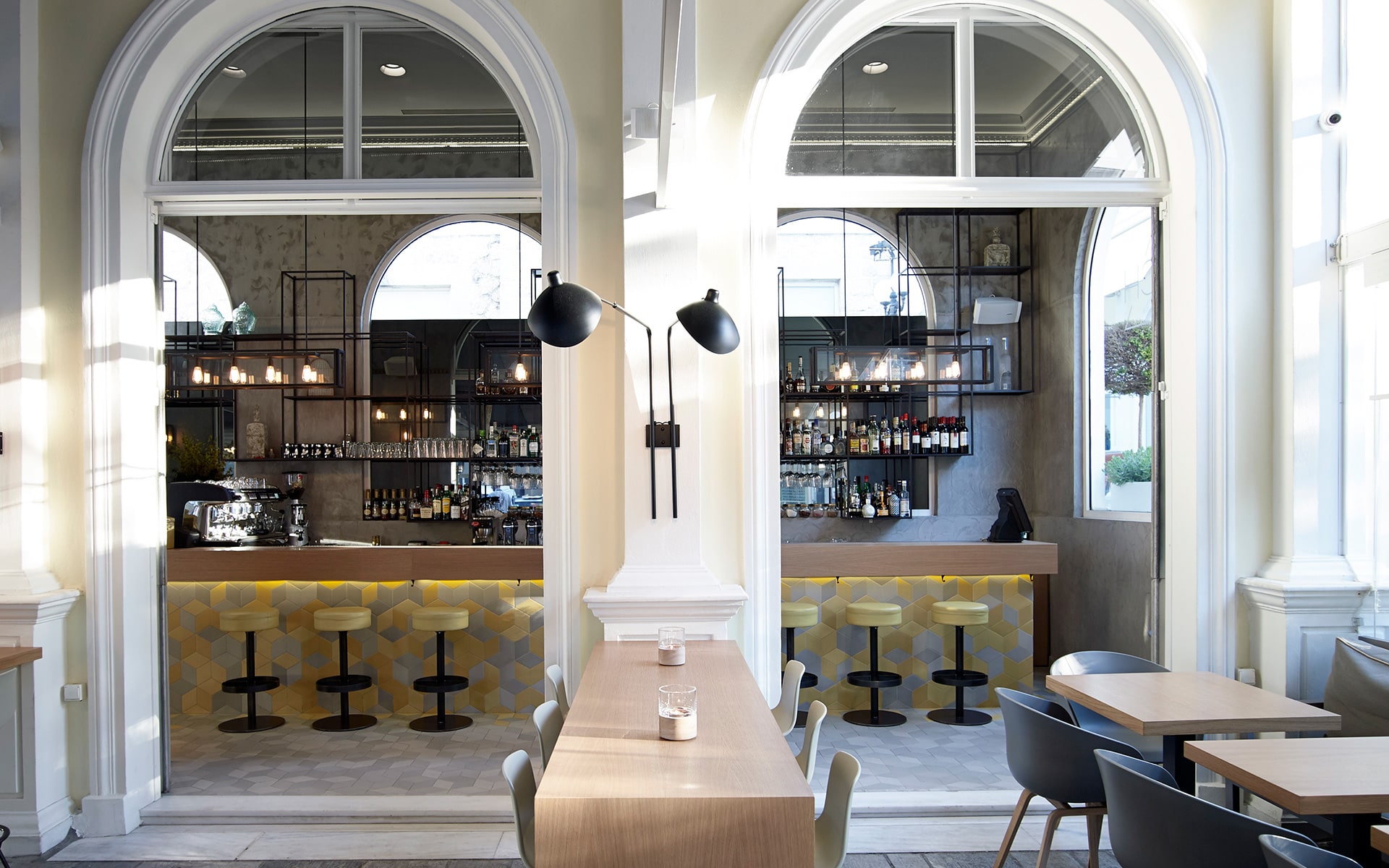 Arch Cafe Eaterie